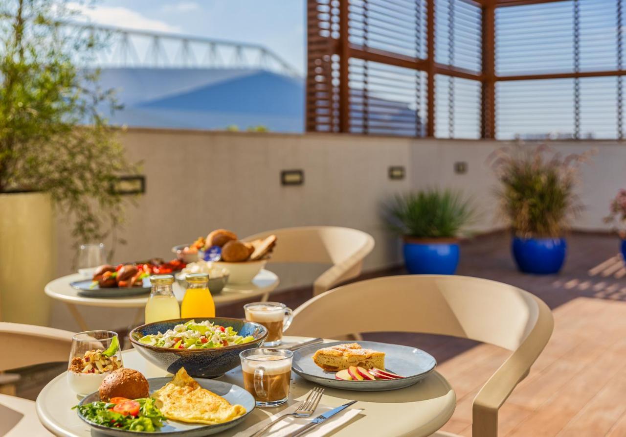 Numa Hotel Jaffa Tel Aviv Bagian luar foto